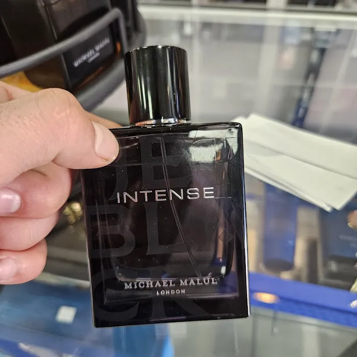 Perfume Palace 8