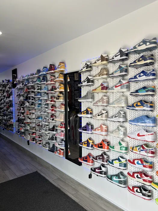 MMkicks 9