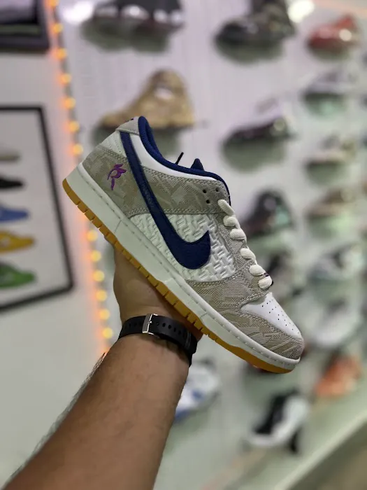 MMkicks 8