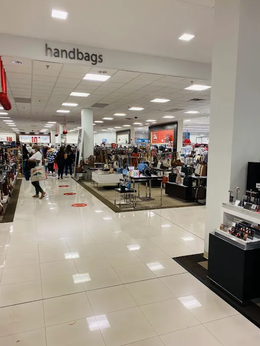 Macy's 9