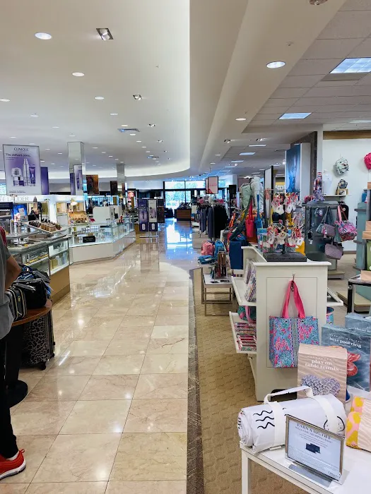 Dillard's: Wiregrass 0