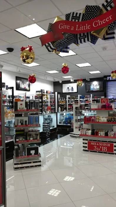 Perfumania 0