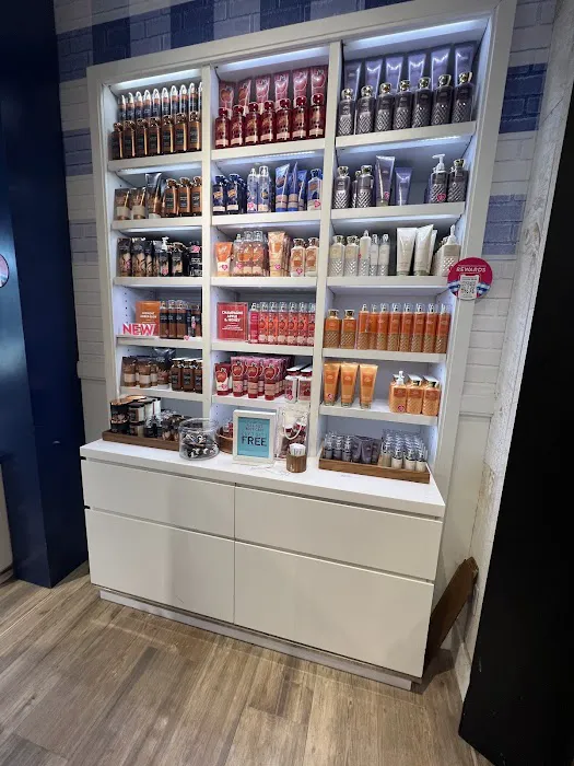 Bath & Body Works 3