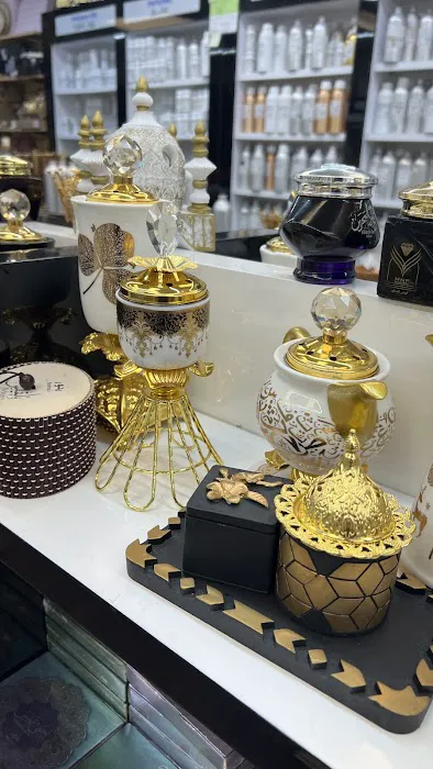 Elegance Perfume 1