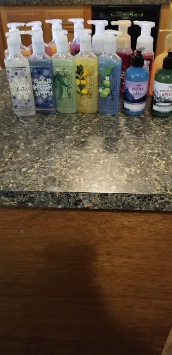 Bath & Body Works 2