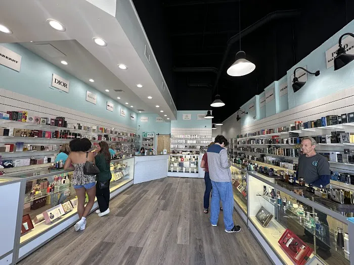 Scents of Style Fragrance Boutique 8