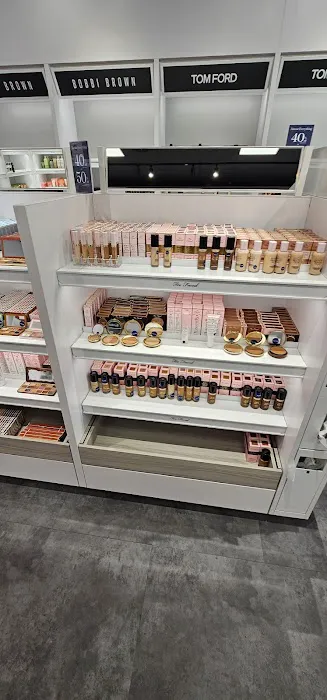 The Cosmetics Company Store 9