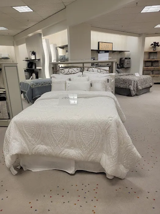 Dillard's 4