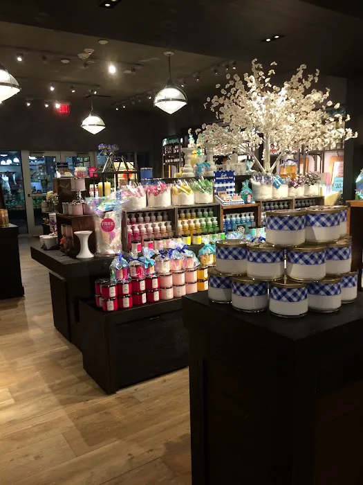 Bath & Body Works 8