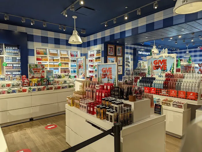 Bath & Body Works 1
