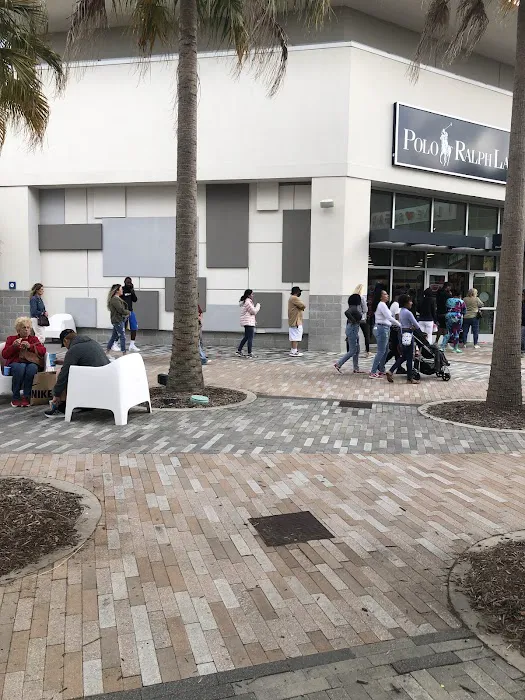 Polo Ralph Lauren Factory Store 3
