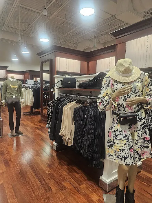 Polo Ralph Lauren Factory Store 9