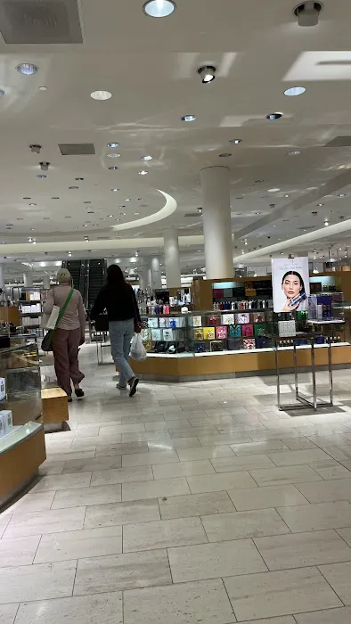 Neiman Marcus 3