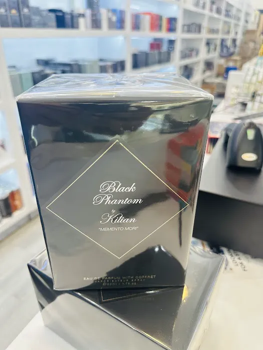 Perfume Palace 1