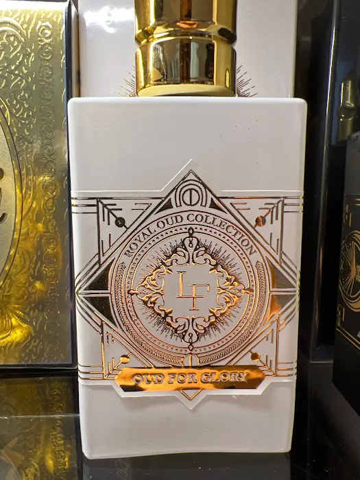 HMS Perfumes 6