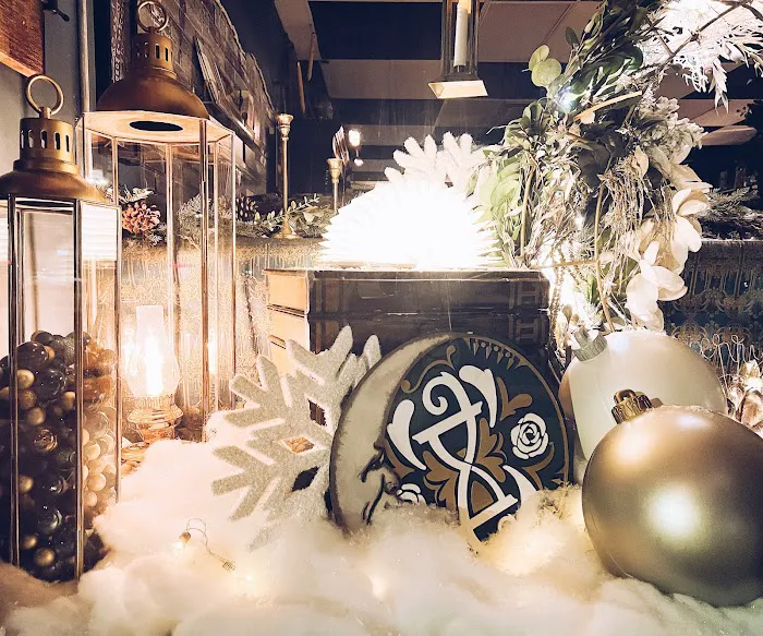 Anemoia Mercantile | Stationery, Craft, and Gift Shop 0
