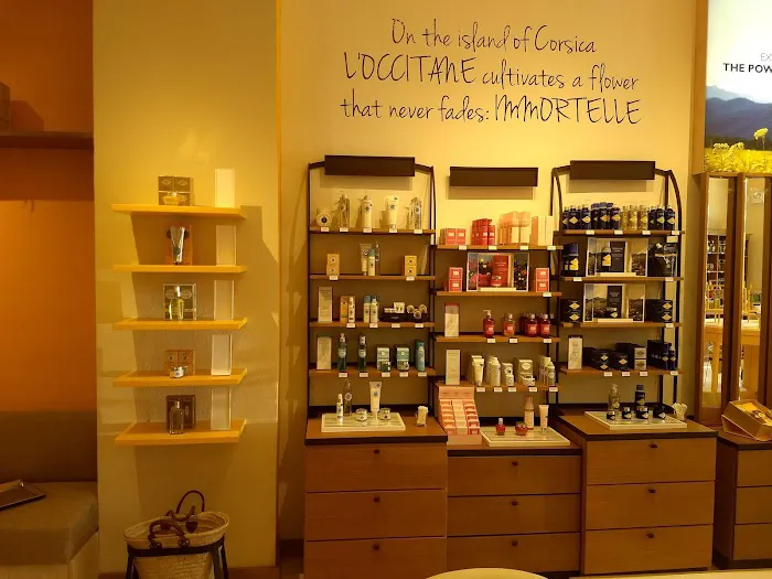 L'OCCITANE EN PROVENCE 3