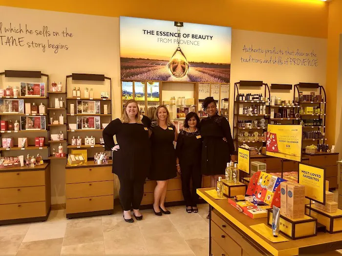 L'OCCITANE EN PROVENCE 4