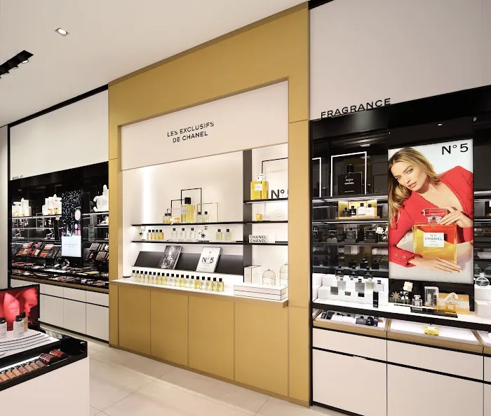 CHANEL FRAGRANCE AND BEAUTY BOUTIQUE 1