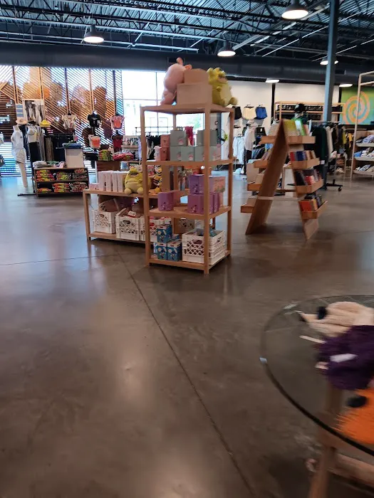 Urban Outfitters 7