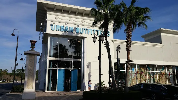 Urban Outfitters 4
