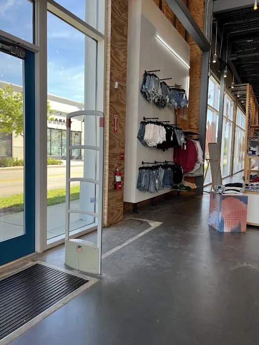 Urban Outfitters 5