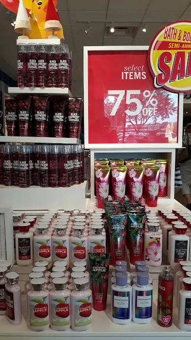 Bath & Body Works 9