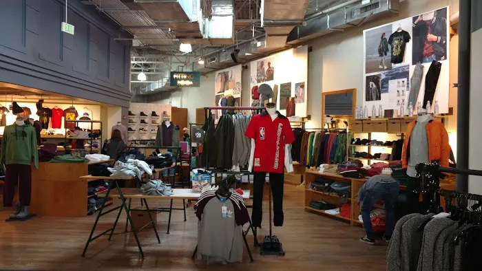 Urban Outfitters 4