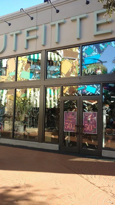 Urban Outfitters 6