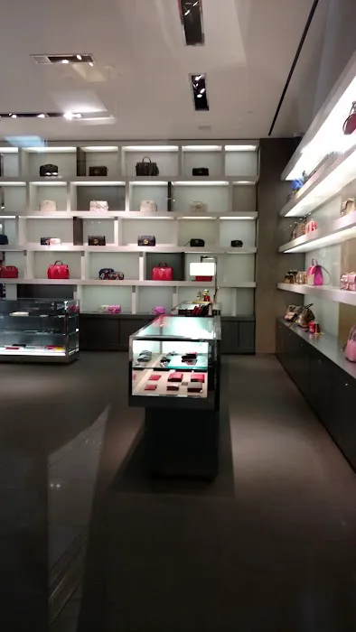 Gucci 3