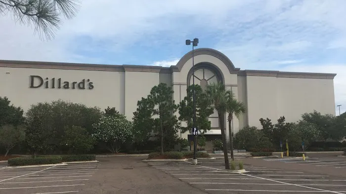 Dillard's 2