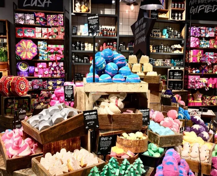 Lush Cosmetics Brandon Town Center 1