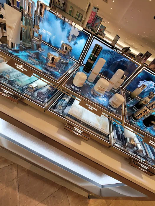 Dillard's 7
