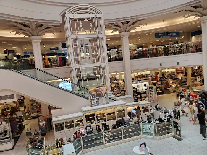 Macy's 9