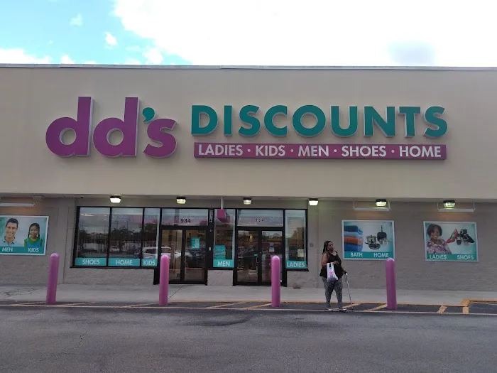 dd's DISCOUNTS 8