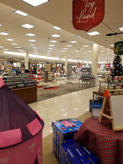 Belk Outlet 4