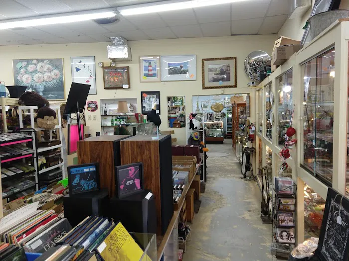 Antiques & Things 6