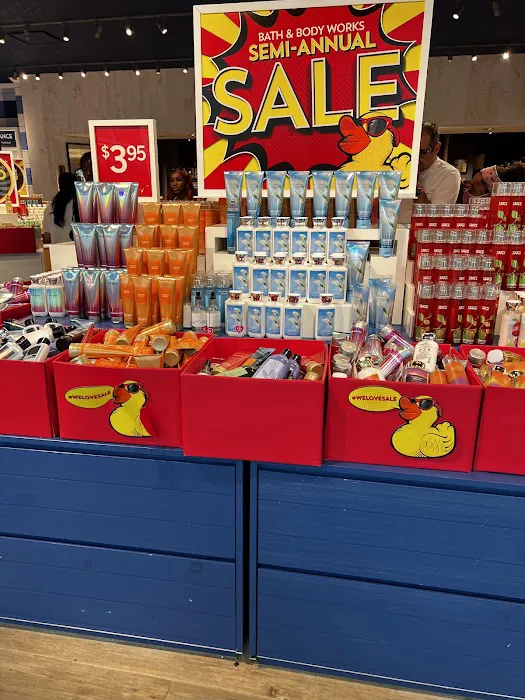 Bath & Body Works 0