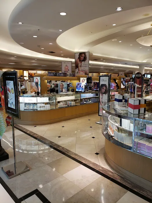 Dillard's 7
