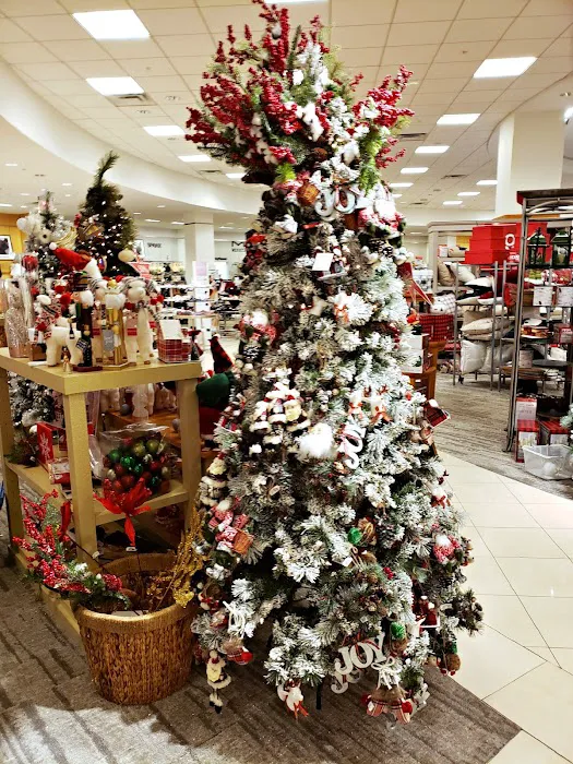 Macy's 9