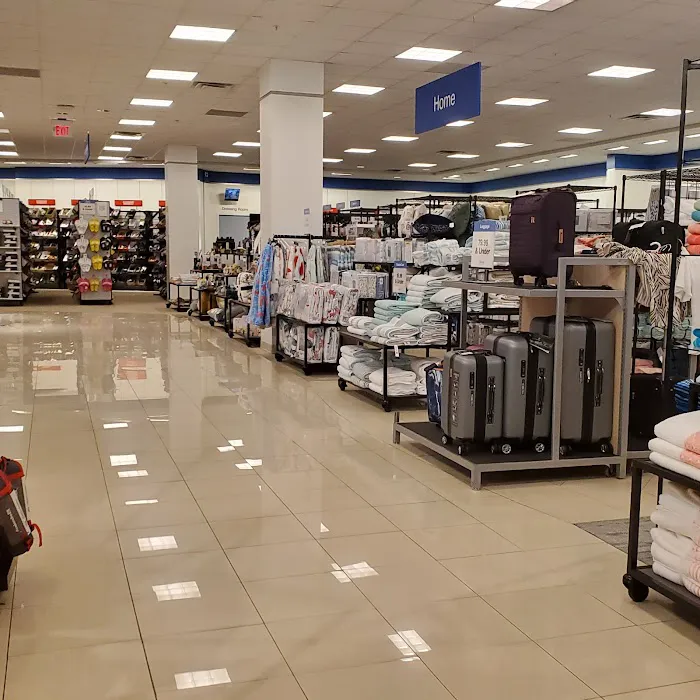 Macy's 0