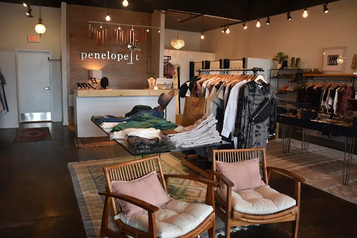 Penelope T 7