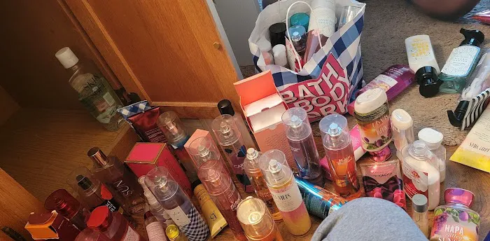 Bath & Body Works 9