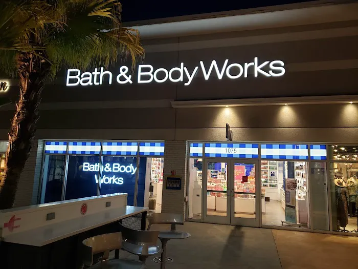 Bath & Body Works 4