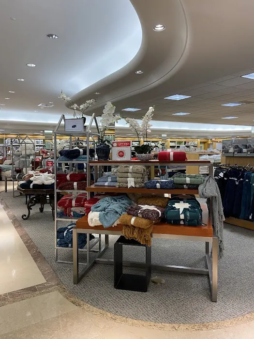 Dillard's 4