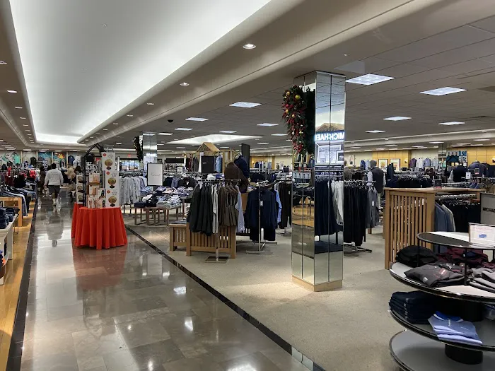 Dillard's 1