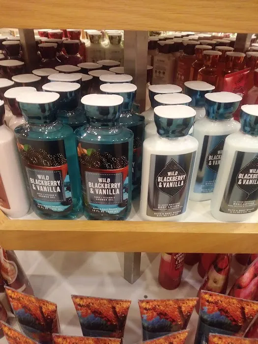 Bath & Body Works 2