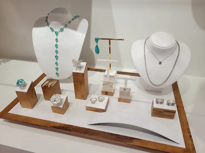 Christianna Casta Boutique 7