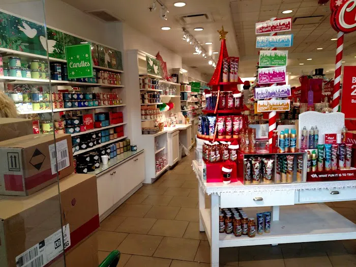 Bath & Body Works 4