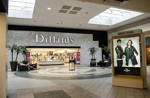 Dillard's: Tyrone Square 5